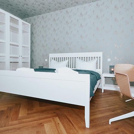 Haus Sonnenschein Ferienwohnung Ole ゼーバート・ヘリングスドルフ エクステリア 写真