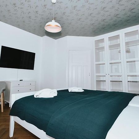 Haus Sonnenschein Ferienwohnung Ole ゼーバート・ヘリングスドルフ エクステリア 写真